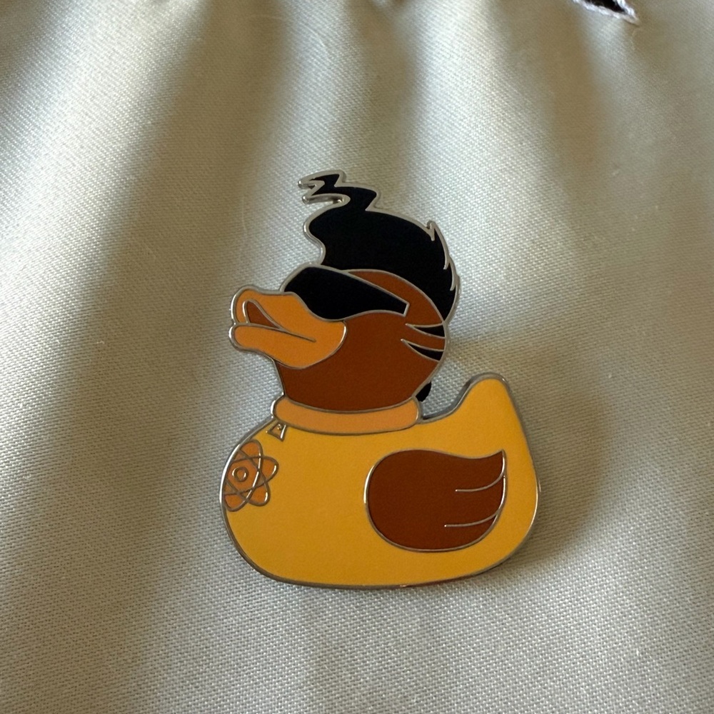 Disney Parks Duck Pin - Powerline